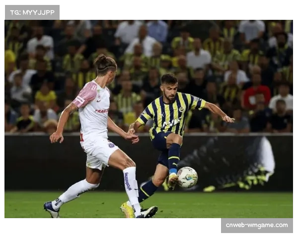 独家专访斯图加特主帅：解释为何在防守定位球时坚决使用区域结合重点人盯防。